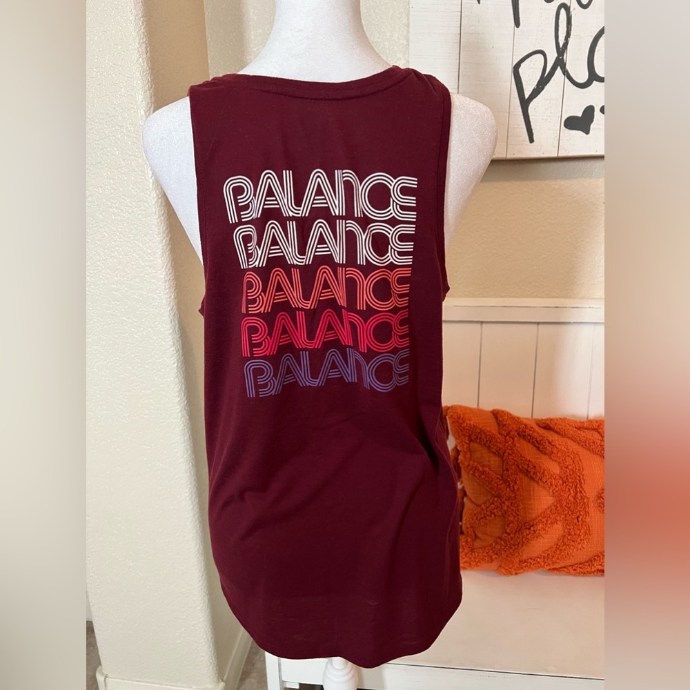 NWOT - Old Navy Active Balance Tank Top - Picture 3 of 4